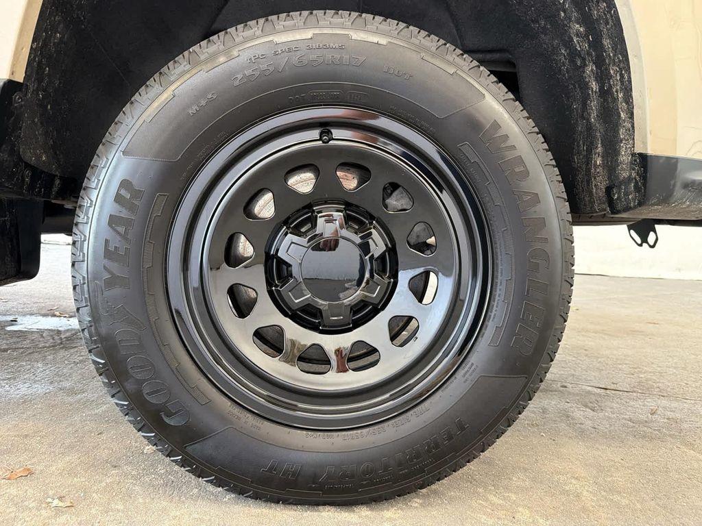 used 2024 Chevrolet Colorado car, priced at $26,000