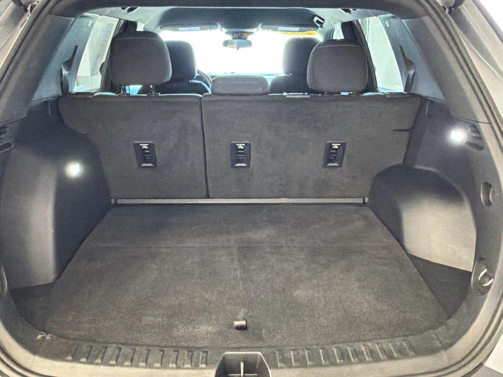 used 2025 Chevrolet Equinox car, priced at $24,885