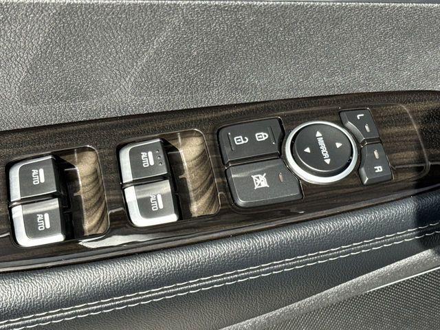 used 2020 Kia Sorento car, priced at $21,099