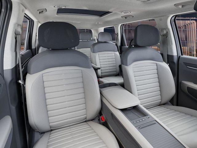 new 2026 Kia EV9 car, priced at $58,865