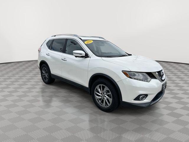 used 2016 Nissan Rogue car, priced at $12,698