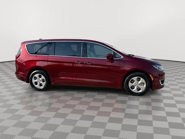 used 2018 Chrysler Pacifica Hybrid car, priced at $15,798