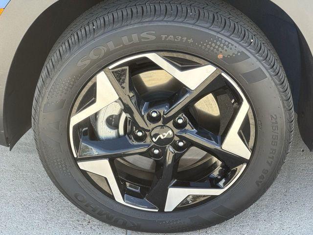 used 2025 Kia Seltos car, priced at $24,499