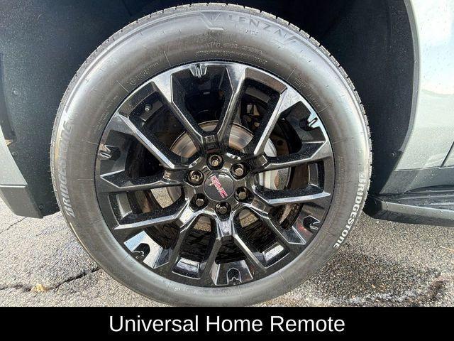 used 2023 GMC Yukon XL car, priced at $55,596