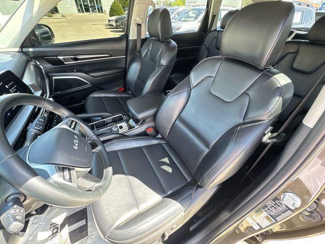 used 2025 Kia Telluride car, priced at $32,497