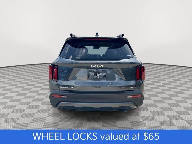 used 2023 Kia Sorento car, priced at $31,199