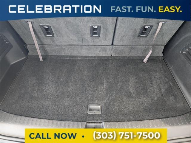 used 2025 Chevrolet Traverse car, priced at $42,988