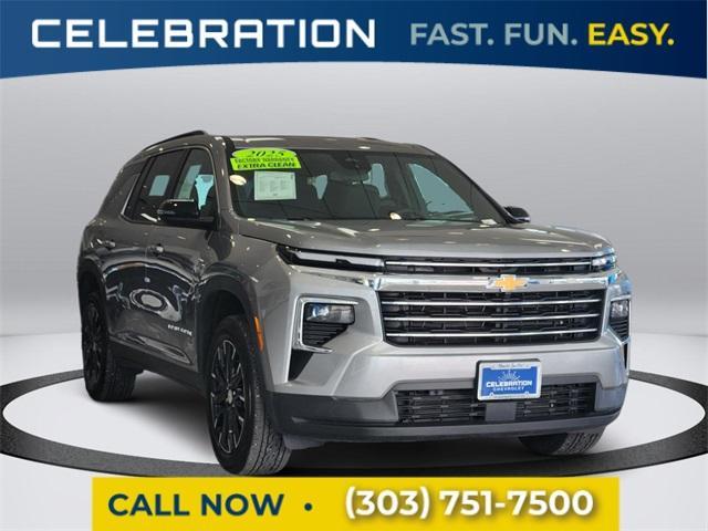 used 2025 Chevrolet Traverse car, priced at $42,988