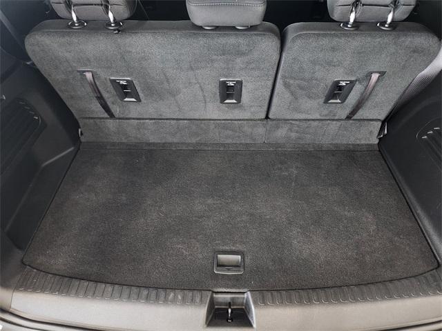 used 2025 GMC Acadia car, priced at $35,988