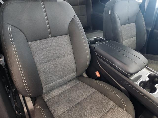 used 2025 GMC Acadia car, priced at $35,988