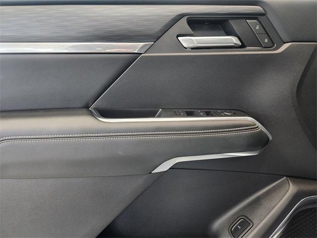 used 2025 GMC Acadia car, priced at $35,988