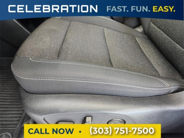 used 2025 Chevrolet Traverse car, priced at $40,988