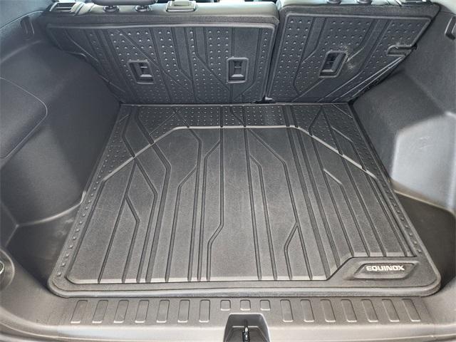 used 2022 Chevrolet Equinox car, priced at $23,476
