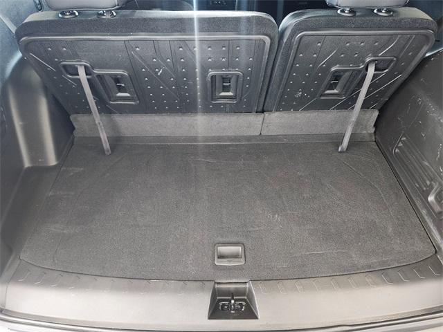 used 2022 Chevrolet Traverse car, priced at $28,988