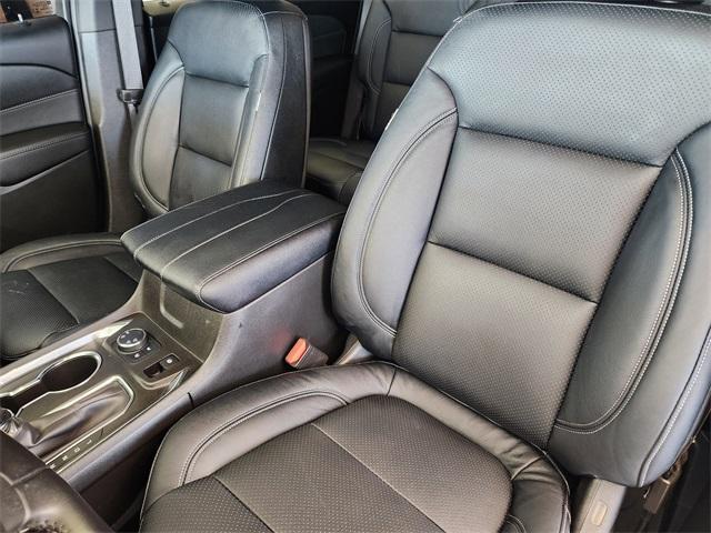 used 2022 Chevrolet Traverse car, priced at $28,988