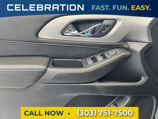 used 2022 Chevrolet Traverse car, priced at $28,988