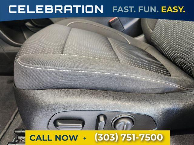 used 2023 GMC Acadia car, priced at $30,977