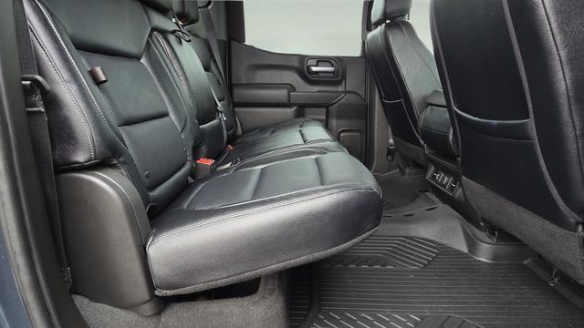 used 2021 Chevrolet Silverado 1500 car, priced at $35,995