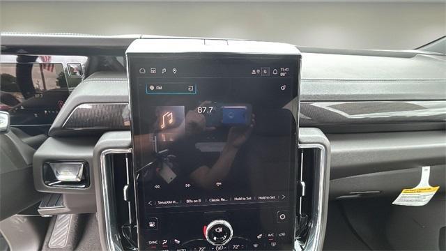 used 2025 GMC Yukon car, priced at $72,995