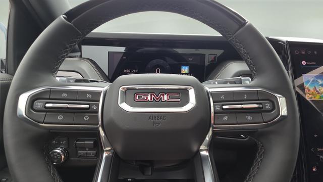 new 2026 GMC Yukon XL car, priced at $82,545