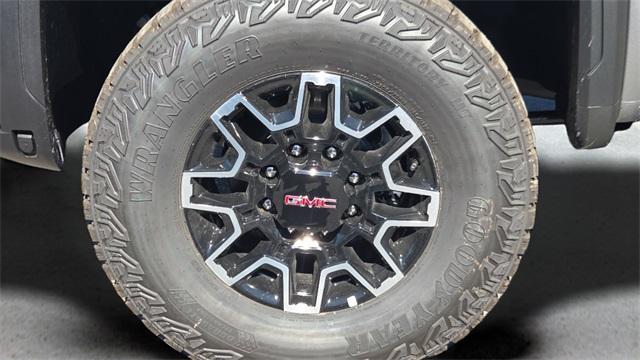 new 2026 GMC Sierra 2500 car, priced at $98,555