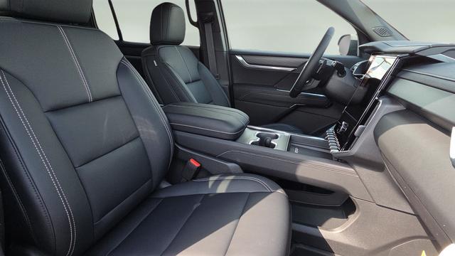 new 2026 GMC Acadia car, priced at $48,315