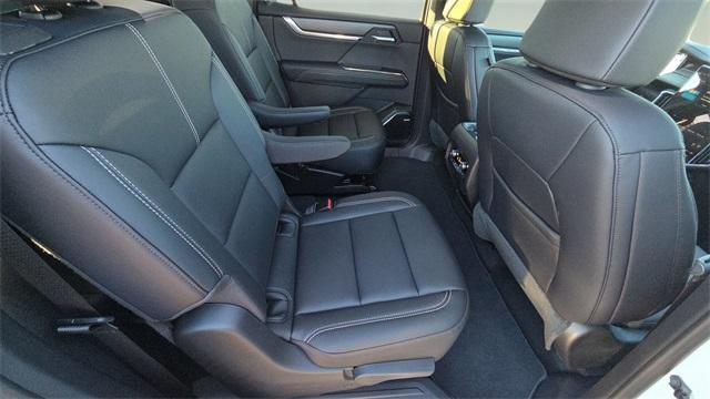 new 2026 GMC Acadia car, priced at $51,625