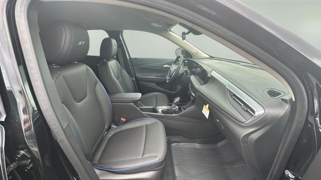 new 2026 Buick Encore GX car, priced at $29,490
