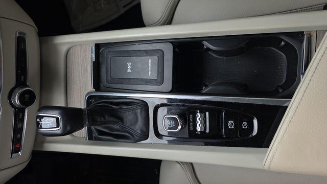 used 2020 Volvo XC60 car, priced at $18,520