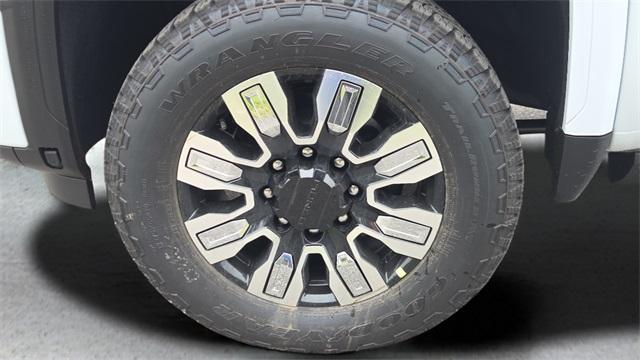 new 2026 GMC Sierra 2500 car, priced at $94,075