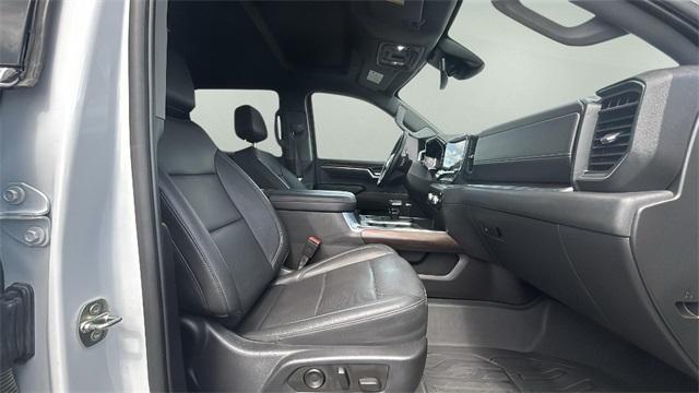 used 2023 GMC Sierra 1500 car, priced at $38,995