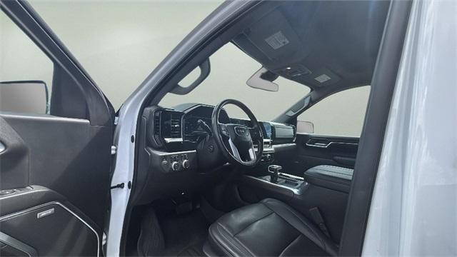 used 2023 GMC Sierra 1500 car, priced at $38,995