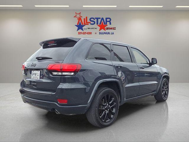 used 2017 Jeep Grand Cherokee car, priced at $13,495