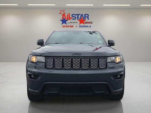 used 2017 Jeep Grand Cherokee car, priced at $13,495