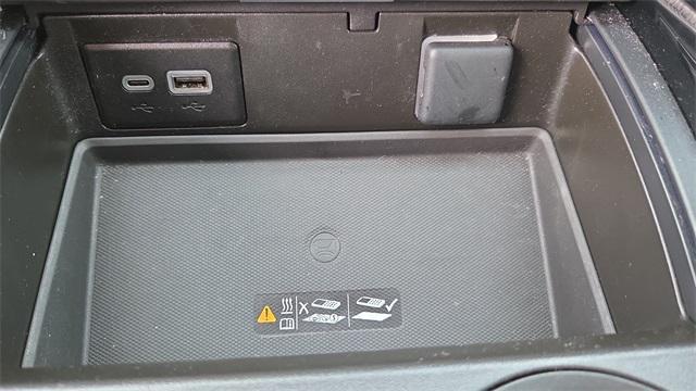 used 2024 GMC Yukon XL car, priced at $62,995