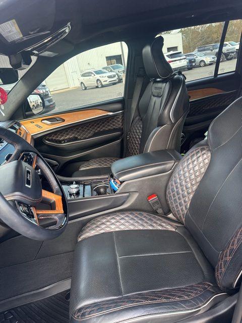 used 2023 Jeep Grand Cherokee car, priced at $40,495