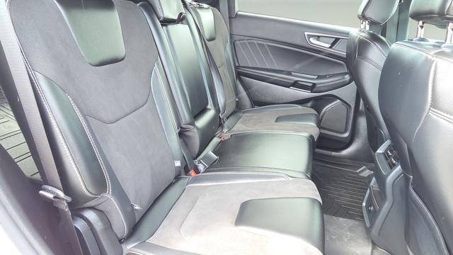 used 2023 Ford Edge car, priced at $30,452