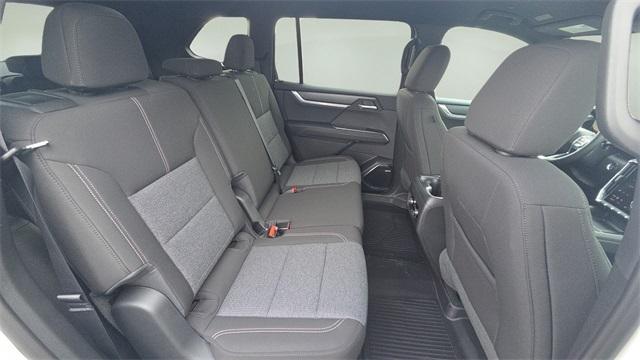 new 2026 GMC Acadia car, priced at $49,632