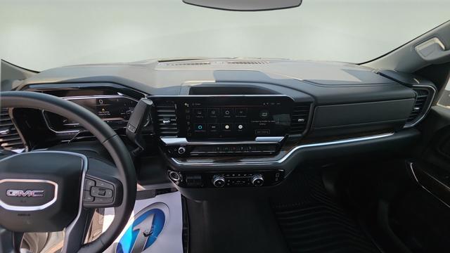 used 2024 GMC Sierra 2500 car, priced at $51,995