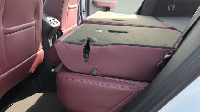 new 2026 Buick Envision car, priced at $49,999