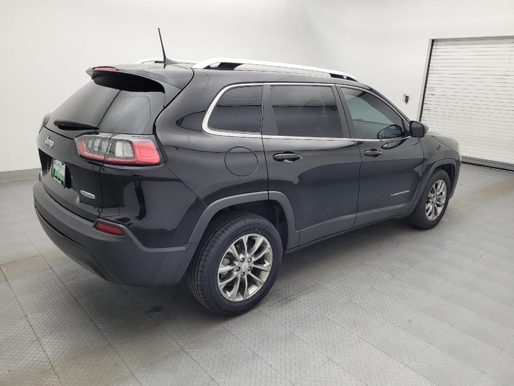 used 2019 Jeep Cherokee car, priced at $16,395