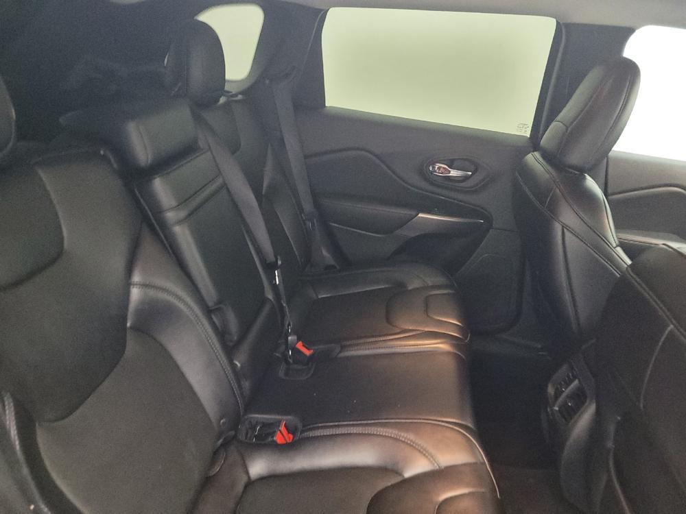 used 2019 Jeep Cherokee car, priced at $16,395