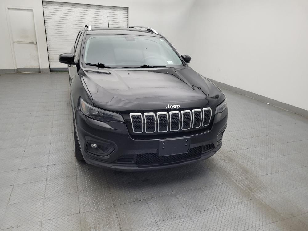 used 2019 Jeep Cherokee car, priced at $16,395