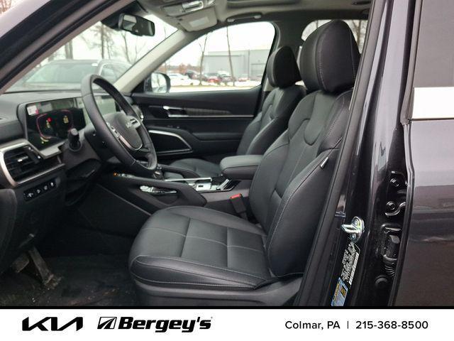new 2025 Kia Telluride car, priced at $45,517