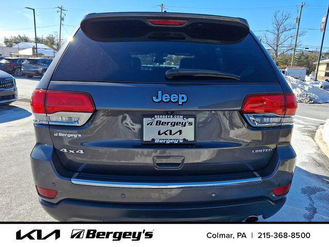 used 2018 Jeep Grand Cherokee car, priced at $15,624