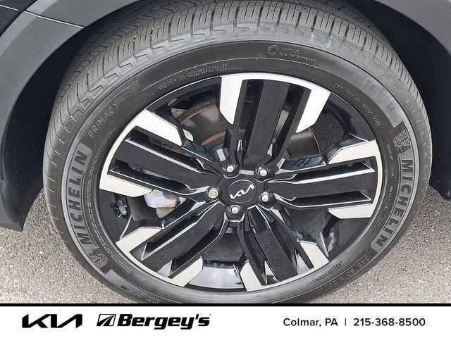 used 2024 Kia Telluride car, priced at $40,890