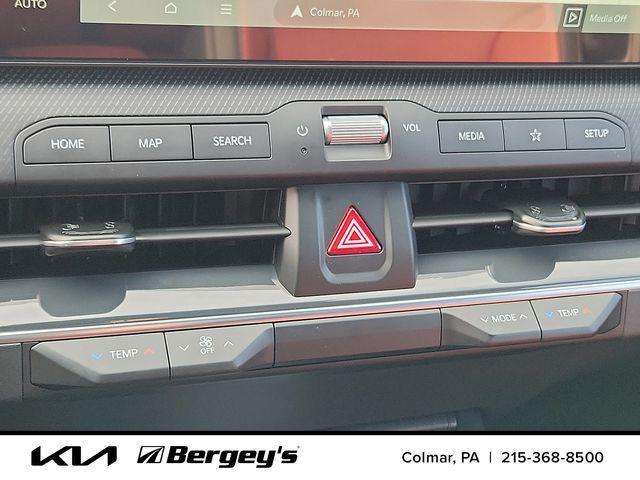 new 2025 Kia K4 car, priced at $27,951