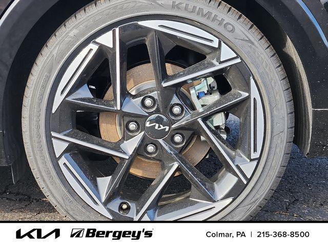 new 2025 Kia K4 car, priced at $27,951