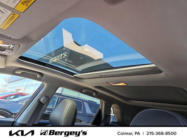 used 2013 Kia Sorento car, priced at $8,890