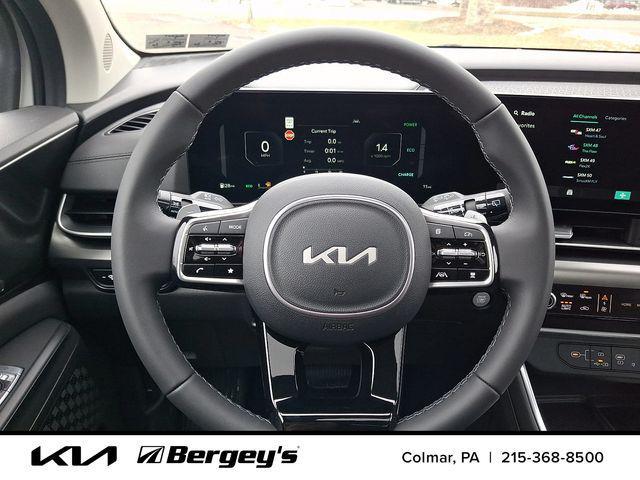 new 2026 Kia Carnival Hybrid car, priced at $50,397